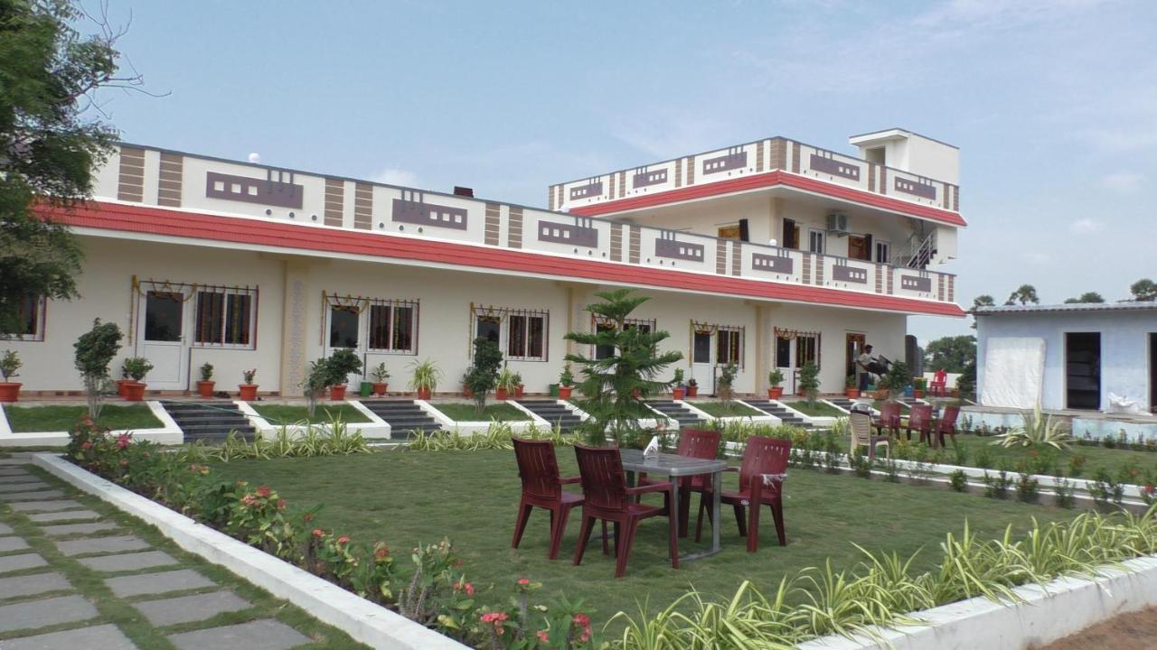 Moonlight Beach Resort Ongole Экстерьер фото